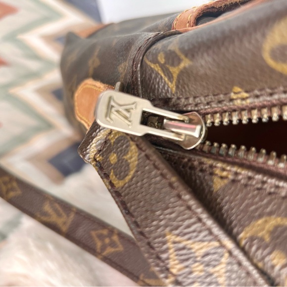 Louis Vuitton Women's Monogram Danube
Crossbody Bag - Picture 13 of 16